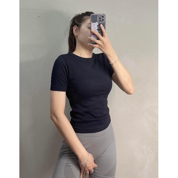 Áo Thun Thể Thao Tập Gym Yoga Nữ - Áo Thun Thể Thao Có Tay Cổ Tròn, Dáng Ôm Body, Chất Thun Dệt Mềm Mịn, Co Dãn