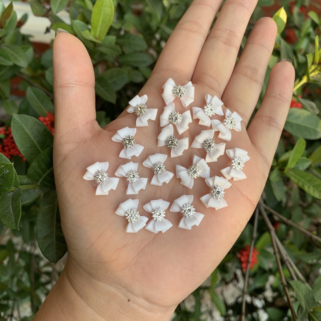 Hoa Nail Đẹp , Hoa Bột Vừa Form Móng Thật , Nơ Charm Tuyết - Shop Đức Phúc