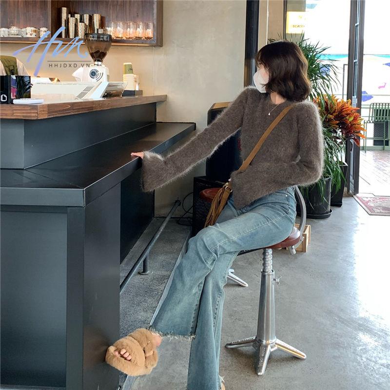 Áo Dệt Kim Tay Loe Ôm Eo Cổ Tròn Màu Xám Đen Thời Trang Thu Đông Cho Nữ