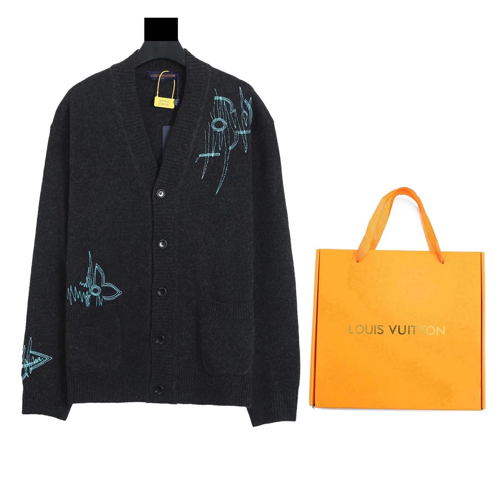 Áo len cardigan thêu hoạ tiết mới của Louis Vuitton LV