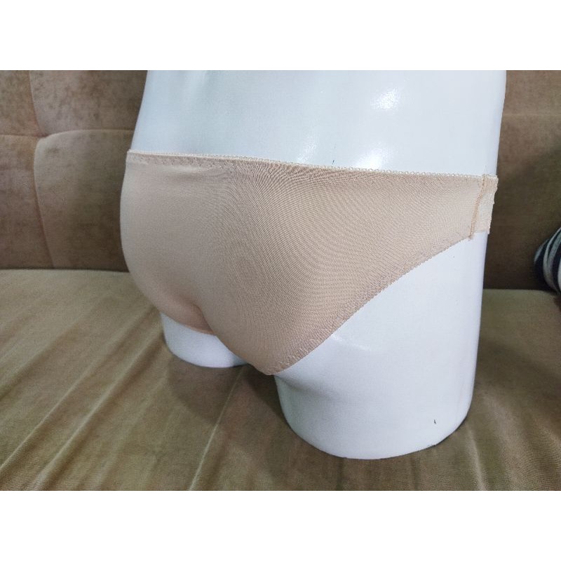 Quần lót nam phối ren