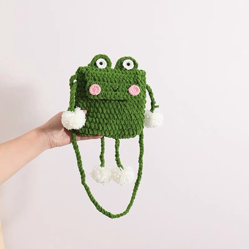 Túi len nhung con ếch