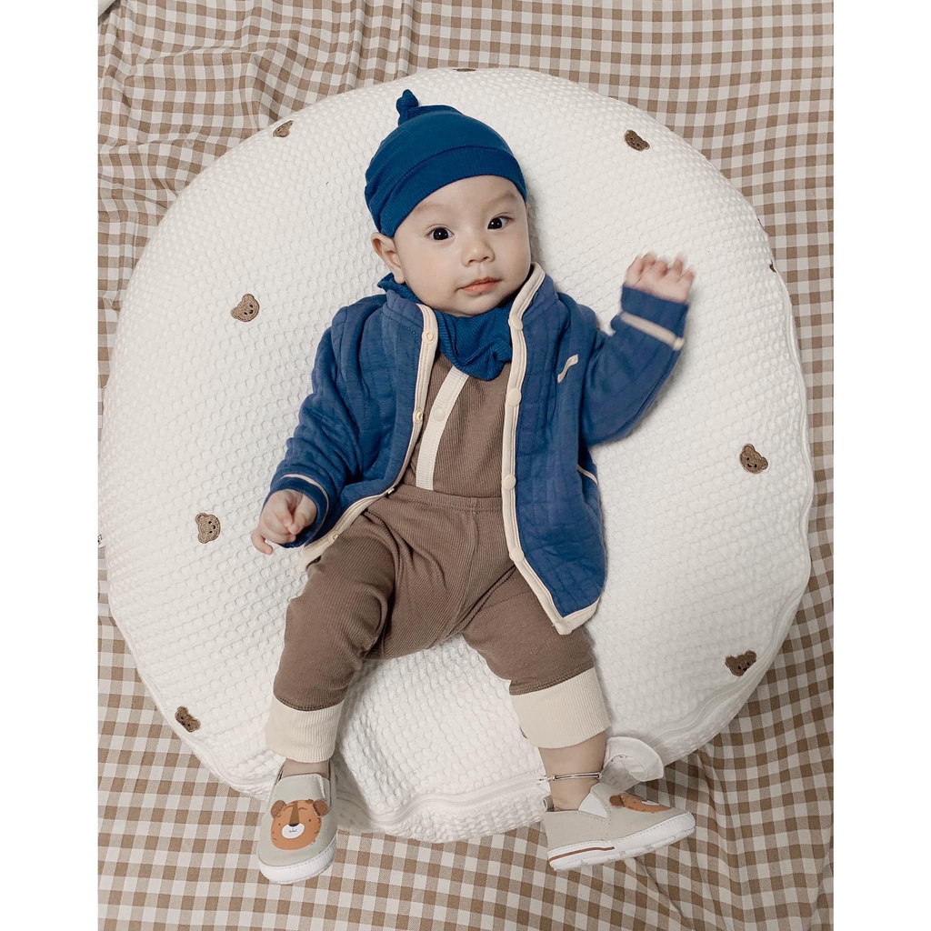 UalaRogo Áo khoác trần bông UR3989