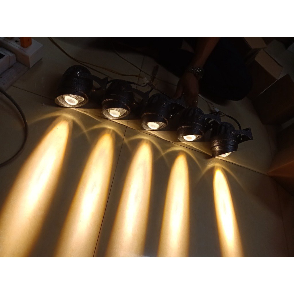 Đèn rọi chuột rọi sân vườn, tòa nhà 10w ánh sáng vàng nhạt 3000K, trung tính