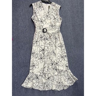 Đầm voan Taylor size 4,6