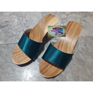 Guốc Gỗ Guốc Mộc Cao 5 Phân Quai Lụa Đủ Màu ( Có đóng thêm đế cao su )
