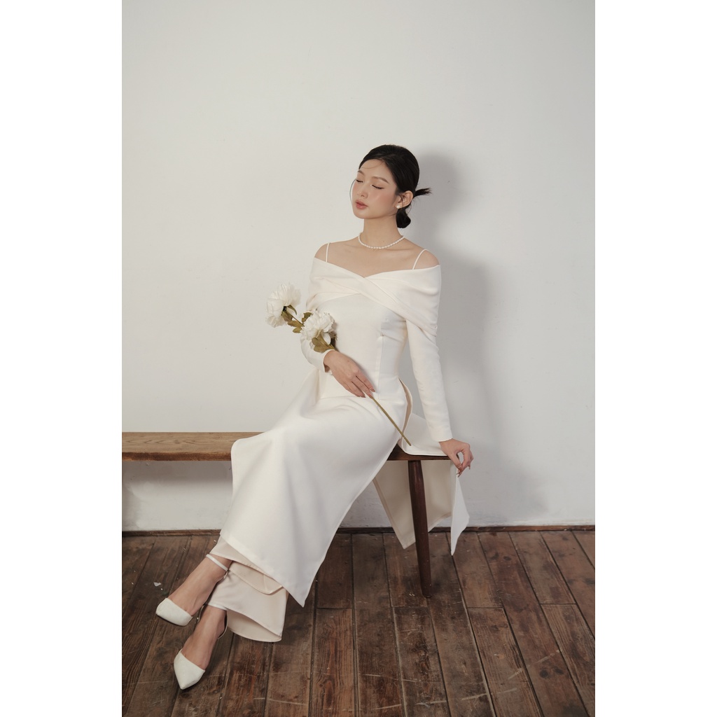 ÁO DÀI MỘC LAN - ÁO DÀI TẾT THIẾT KẾ NƠ TRỄ VAI TRẺ TRUNG, NHẸ NHÀNG BY CHERINE