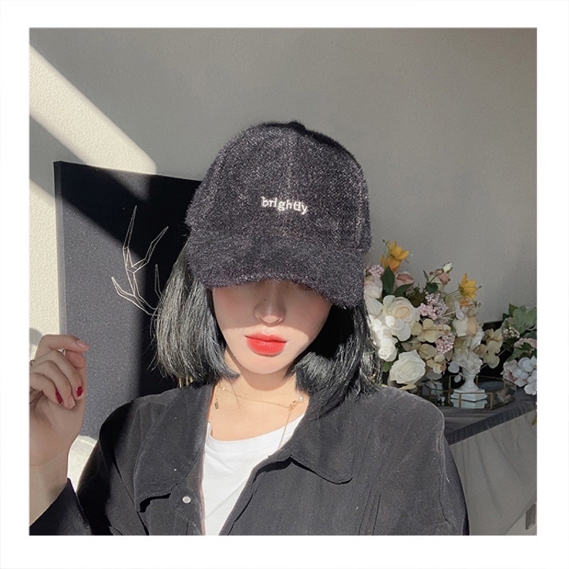 Mũ Thìa Len Pha Lông Thỏ Thêu Chữ Cực Ngầu