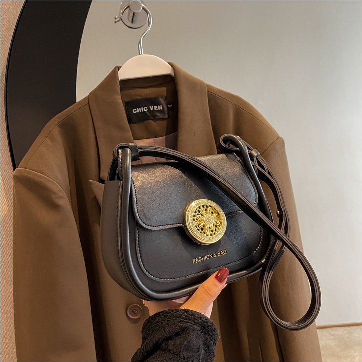 Túi xách nữ khóa xoay hoàng gia cực sang chất da dày 2mm siêu bền cao cấp Capucha T238
