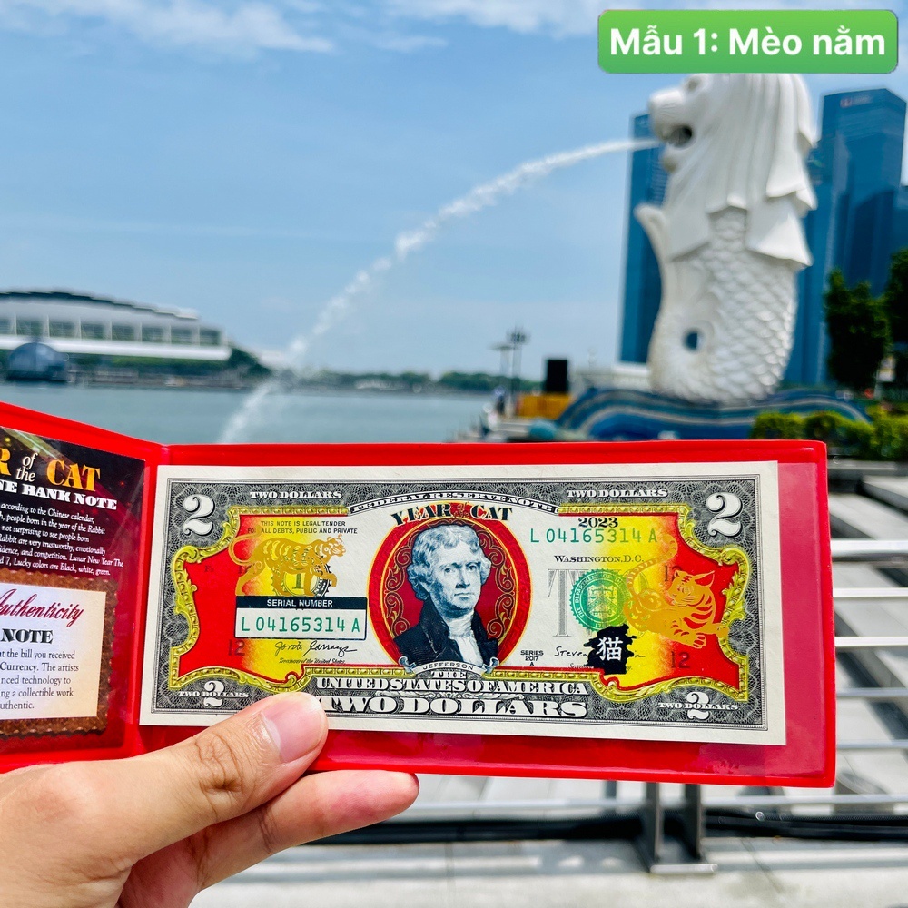 2 USD Mạ Vàng Con Mèo - Lì Xì Tết 2023 - Bao da đỏ sang chảnh