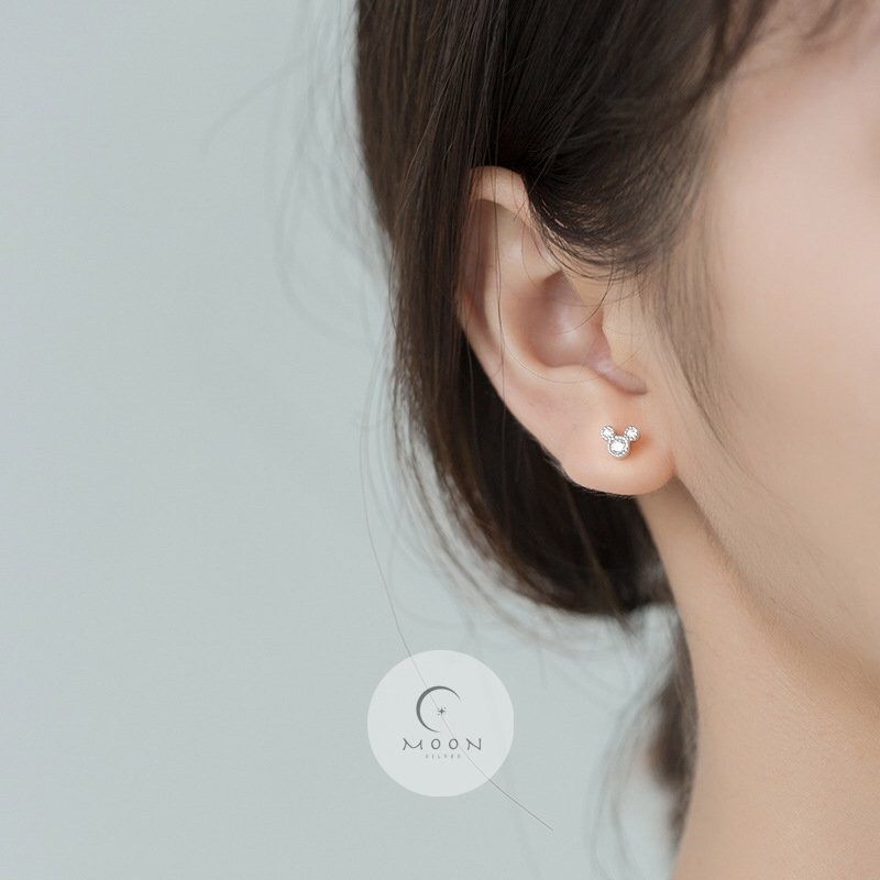 Khuyên tai bạc nữ. Bông tai bạc nữ 925 chuột Mickey đính đá