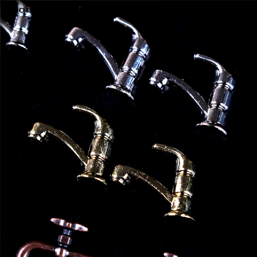 Bộ 2 Vòi Nước Bằng Hợp Kim Tỉ Lệ 1: 12 Dùng Trang Trí Nhà Búp Bê