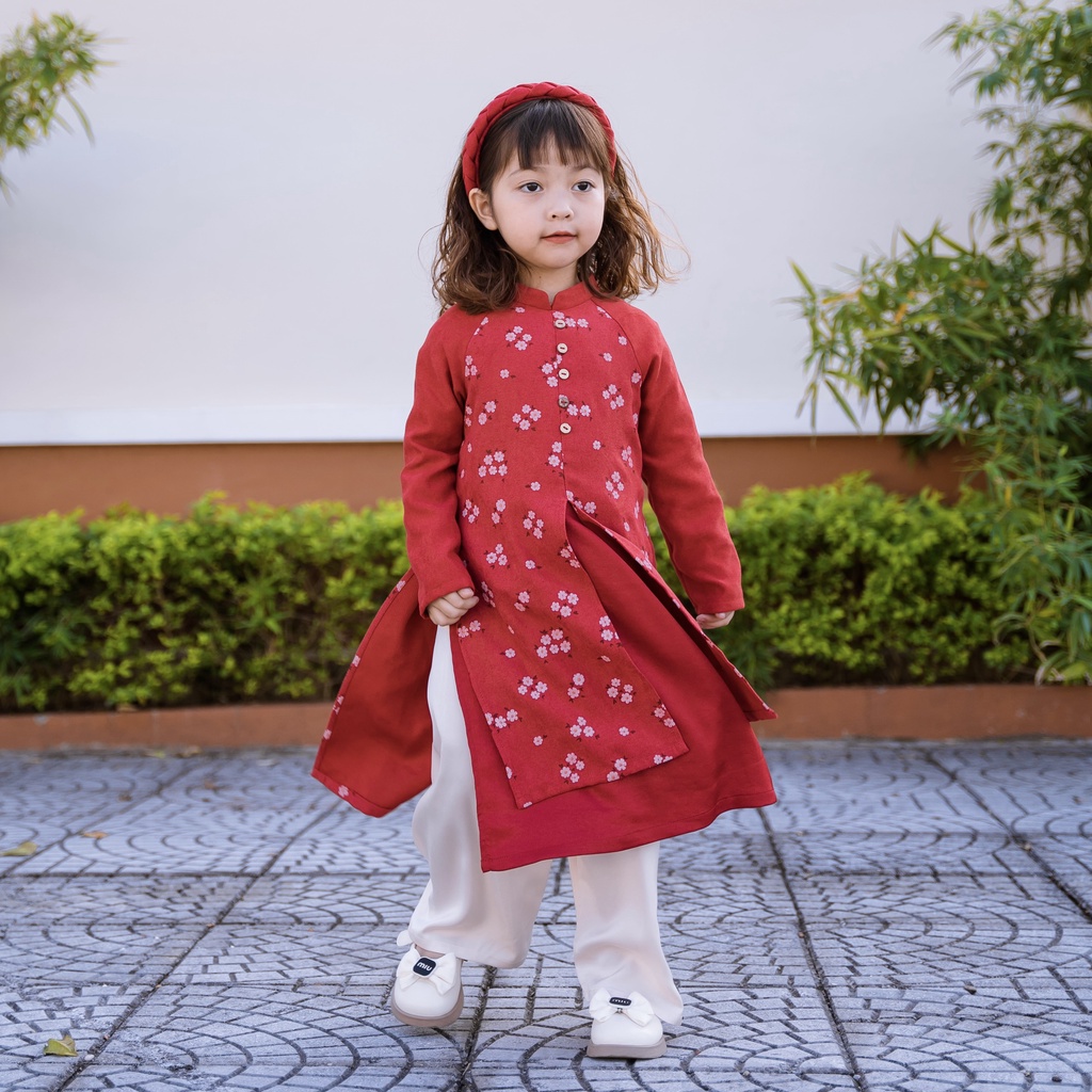 Áo dài cách tân đỏ hoa đào phối tay TẶNG KÈM MẤN cho bé xinh xắn dễ thương áo dài cho mẹ và bé