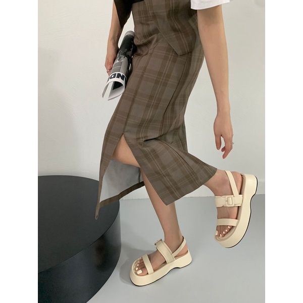 Dép sandal nữ 2 quai đế dày hot trend 2022 ba màu thời trang loại đẹp