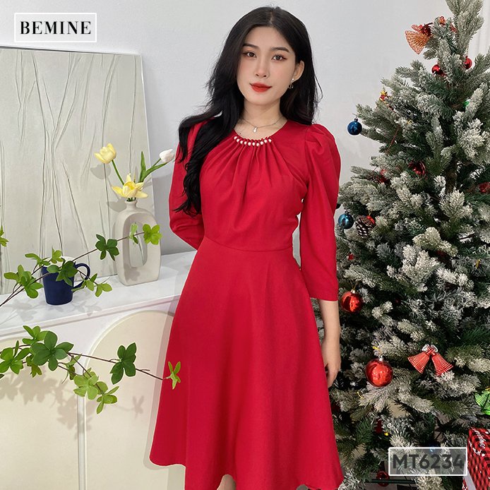 Đầm tay lỡ cổ ngọc trai tùng xòe BEMINE MT6234