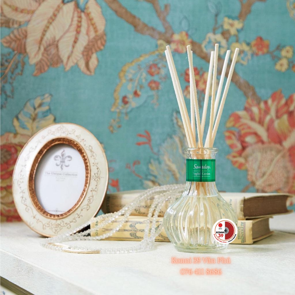 Tinh dầu cắm thơm phòng Sawaday Stick hương hoa Nhật Bản 70ml