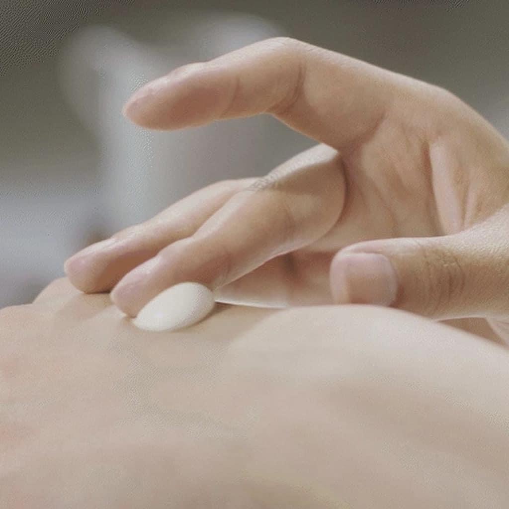 Kem chống nắng  Klairs All day Airy sunscreen SPF50+ PA++++ 50ml