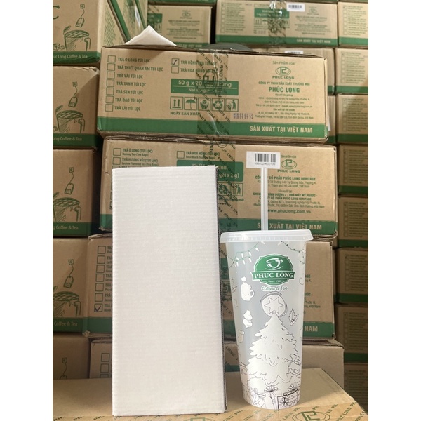Ly đổi màu Phúc Long phiên bản Giáng Sinh 2022 710ml kèm ống hút nhựa