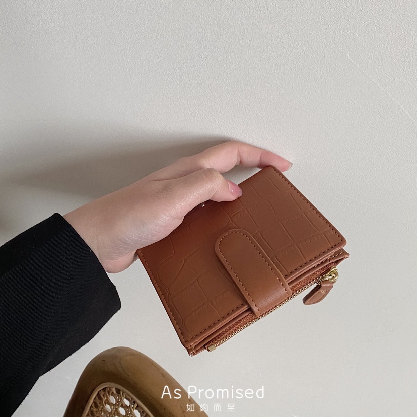 Ví da nữ cầm tay Martha gấp gọn 06S-N