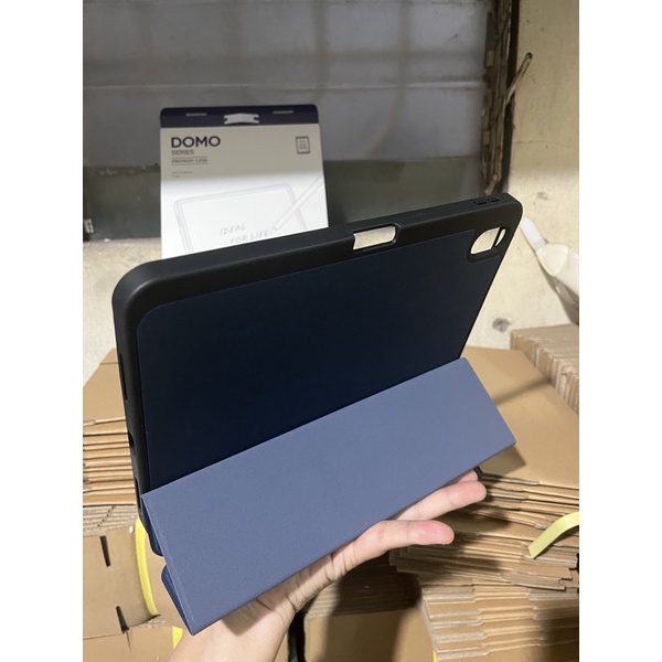 Bao da dạng vải Dux Ducis cho iPad Gen 10 2022 10.9inch - Lưng dẻo thoát nhiệt - có khay để bút