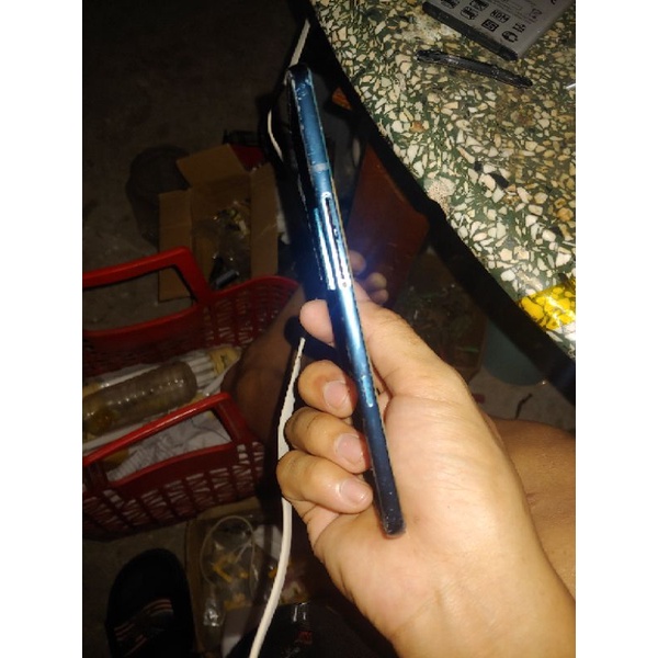 Khung sường LG G8