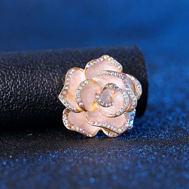 Trâm Cài Áo Hình Hoa Trà Đính Ngọc Trai Sang Trọng Cho Nữ