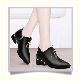 Thanh lý nghỉ bán - Giày boot nữ cá tính màu đen B168