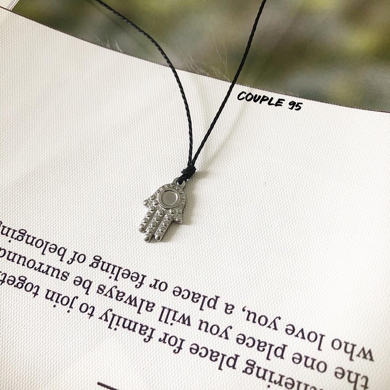 Vòng cổ Hamsa