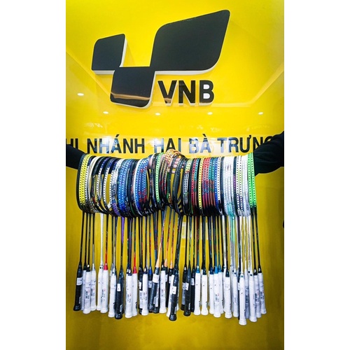 (chưa bao gồm lưới đan,yêu cầu đan lưới ib shopVợt cầu lông VNB V200 xanh chínhxanh