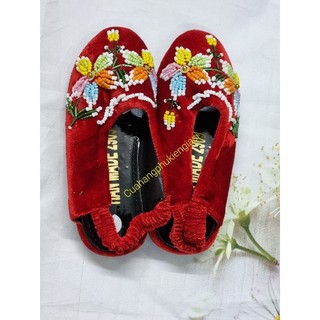 Hài thêu nhung đính cườm cho bé