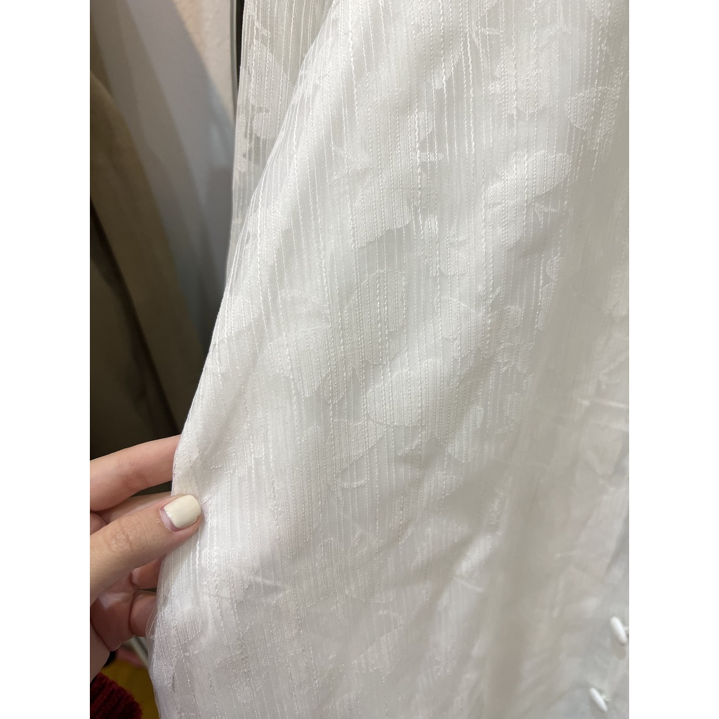 Váy đầm Babydoll trắng cổ tàu tiểu thư dài tay phù hợp đi chơi nhẹ nhàng