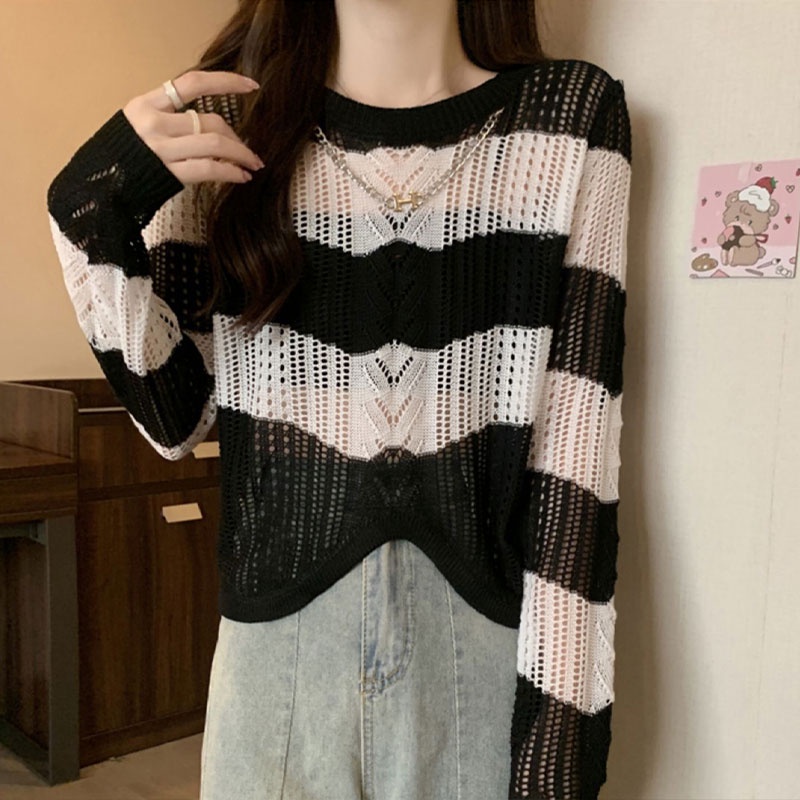 Áo Dệt Kim Tay Dài Cổ Tròn Họa Tiết Kẻ Sọc Thiết Kế Bất Đối Xứng Thời Trang Hàn Quốc Cho Nữ