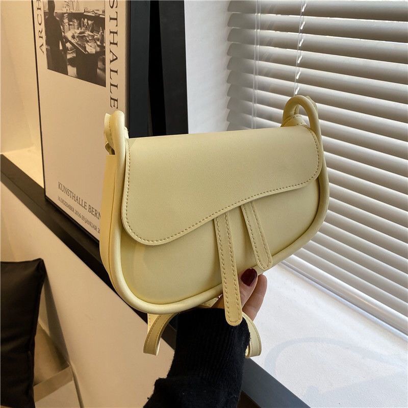 Túi Xách Nữ Da Đeo Chéo Yên Ngựa Trẻ Trung Phong Sức Chứa Lớn Thích Hợp Đi Chơi Đi Làm Thời Trang Nữ Tn7048