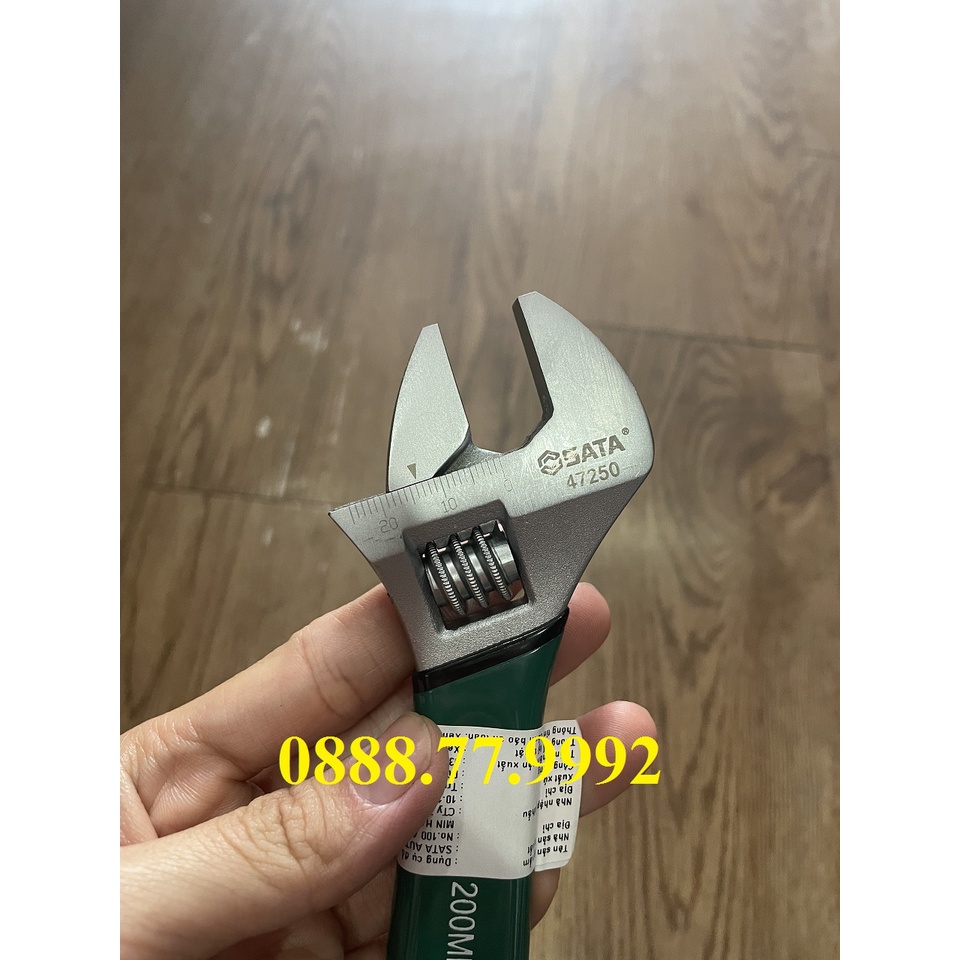 Mỏ lết CÁN bọc nhựa siêu bền 8 in Sata 47250