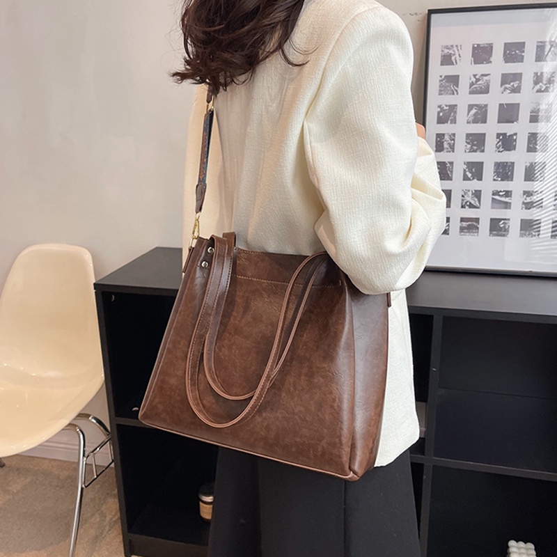 Túi Đeo Chéo Màu Cà Phê Cỡ Lớn Phong Cách retro Thời Trang Cho Nữ