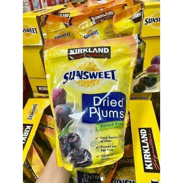 -MẬN SẤY KHÔ KIRKLAND SUNSWEET DRIED PLUMS 1,59 KG của Mỹ