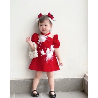 Váy nhung thêu gắn hoa sang chảnh cho bé gái