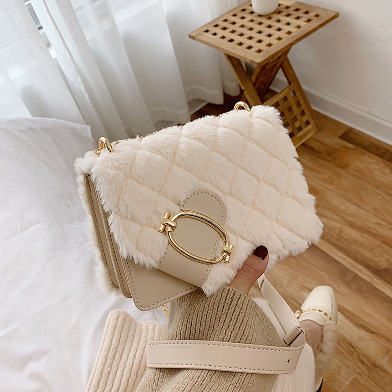 Túi Đeo Chéo Lông Xù Quai Xích Thời Trang Hàn Quốc Mới Cho Nữ