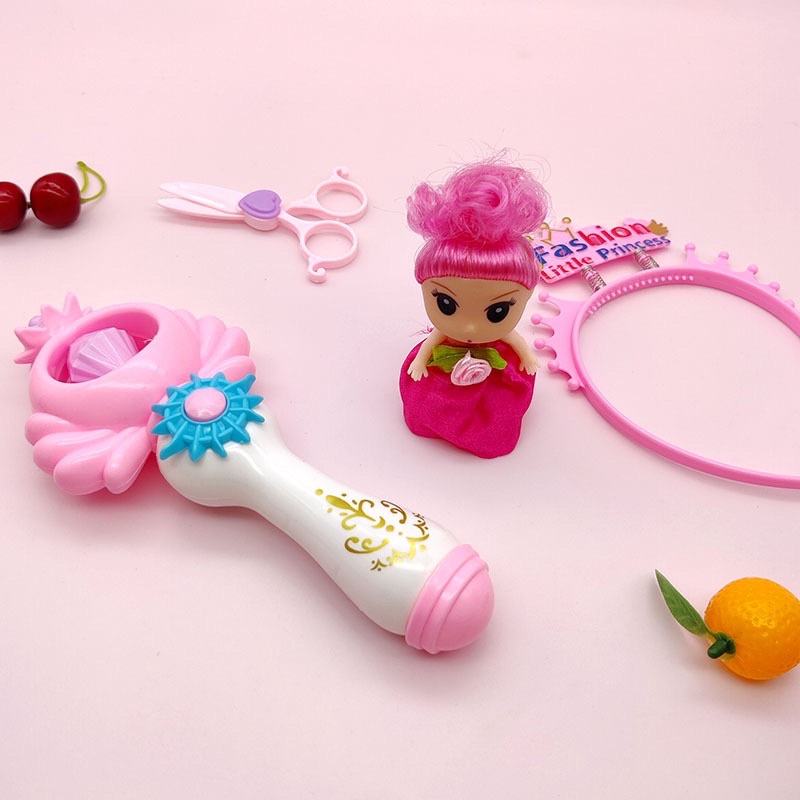 Hộp Đồ Chơi Búp Bê Kèm Phụ Kiện Xinh Cho Bé Gái