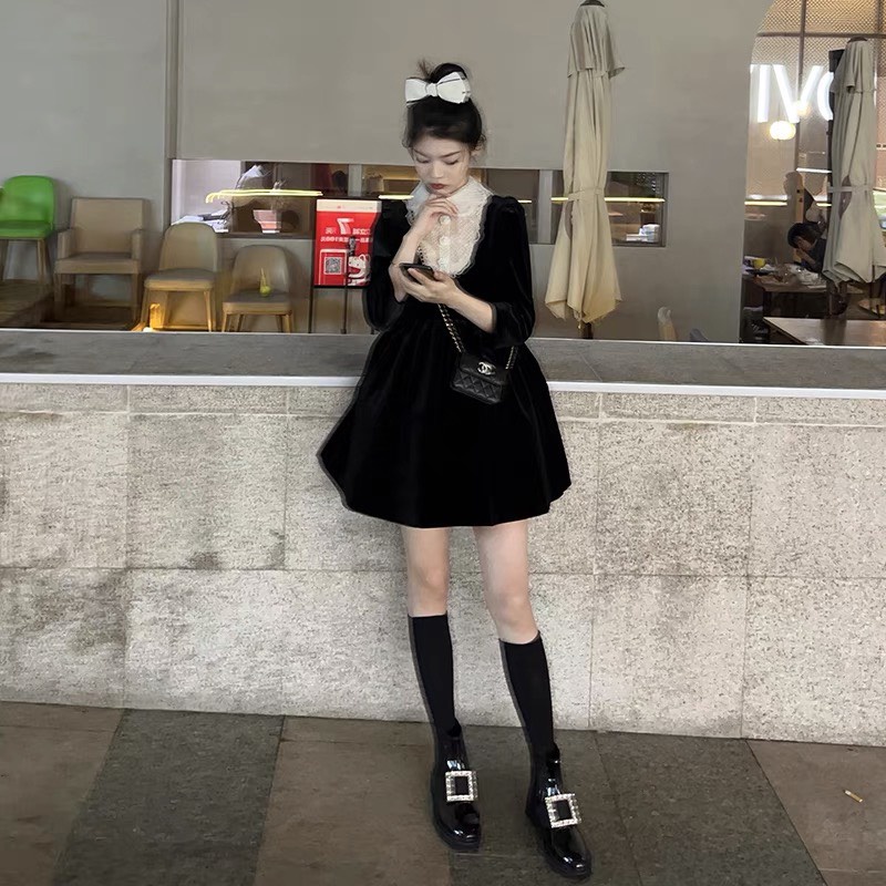 Váy nhung đỏ tay dài tiểu thư xòe 2 màu dáng ngắn phối ren cổ Hàn Quốc ladyquangchau