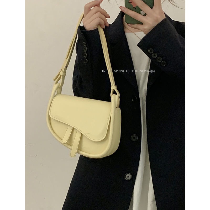 Túi Xách Nữ Da Đeo Chéo Yên Ngựa Trẻ Trung Phong Sức Chứa Lớn Thích Hợp Đi Chơi Đi Làm Thời Trang Nữ Tn7048