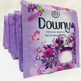 Dây nước xả Downy hoa oải hương 10 gói x 18ml