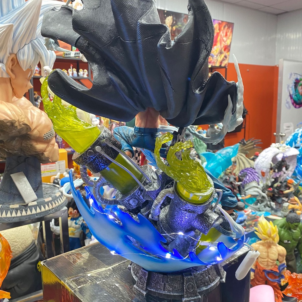 Mô hình Trafalgar D. Water Law GK One piece