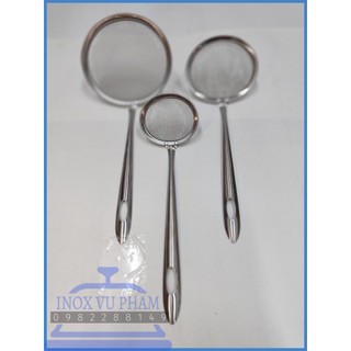 Vá vớt bọt / Vá hớt bọt bằng inox dạng lưới khít, mịn vô cùng tiện dụng