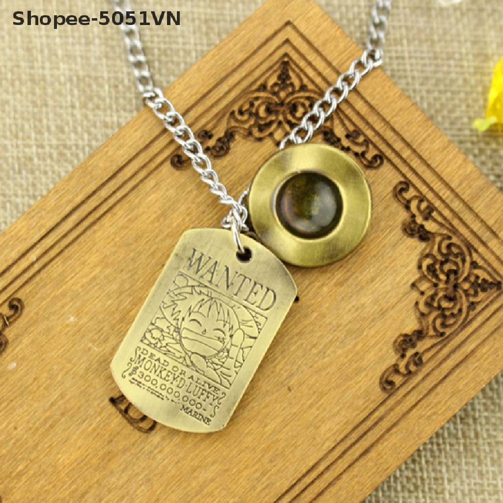 1 Vòng Cổ Mặt Thẻ Hình Nhân Vật Luffy Đội Nón Rơm Và Logo Đầu Lâu Trong Phim One Piece
