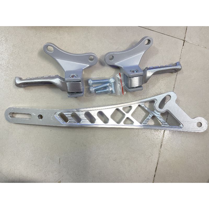 Gác chân malay Ex150 (tặng Pát treo pô 8ly) + ốc