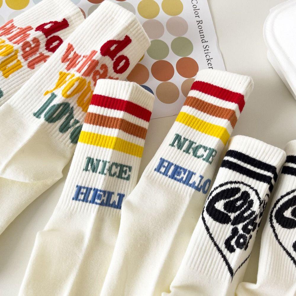 Đôi Vớ Cotton Thoáng Khí Họa Tiết Hoa Vui Nhộn Cho Nữ