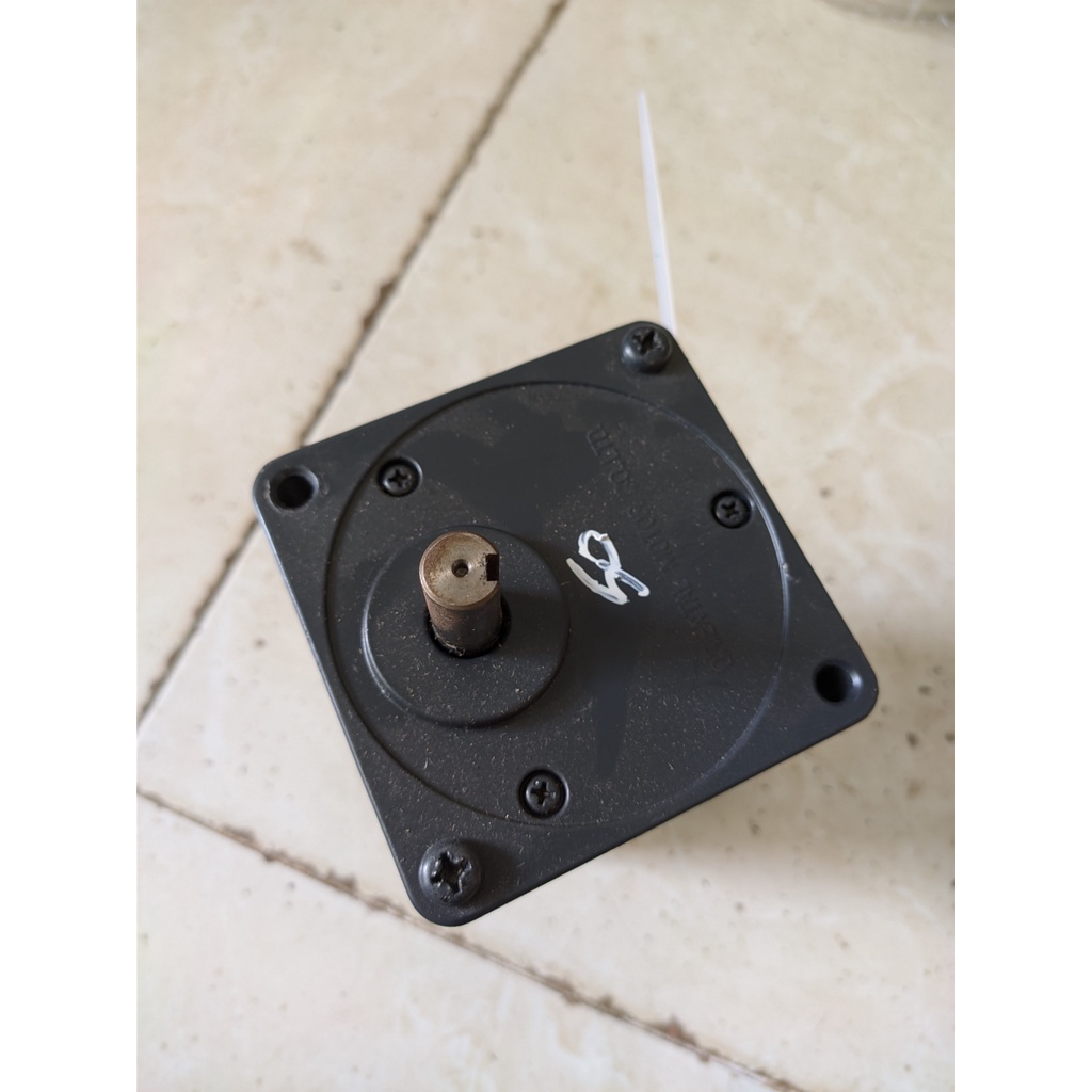 Mô tơ giảm tốc 220v 6w hàng Nhật bãi