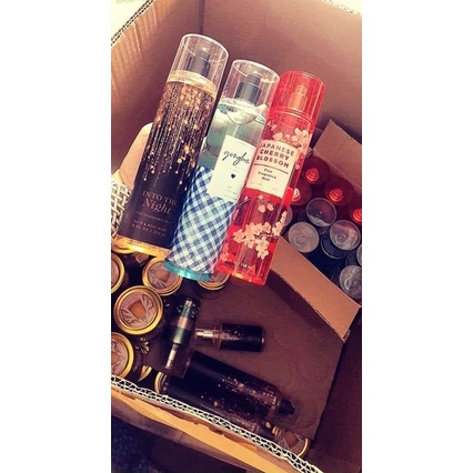 Xịt Thơm Body Mist Into The Night, Hương Thơm Gỗ Ấm Áp, Lưu Hương 24h - Chai 236ml