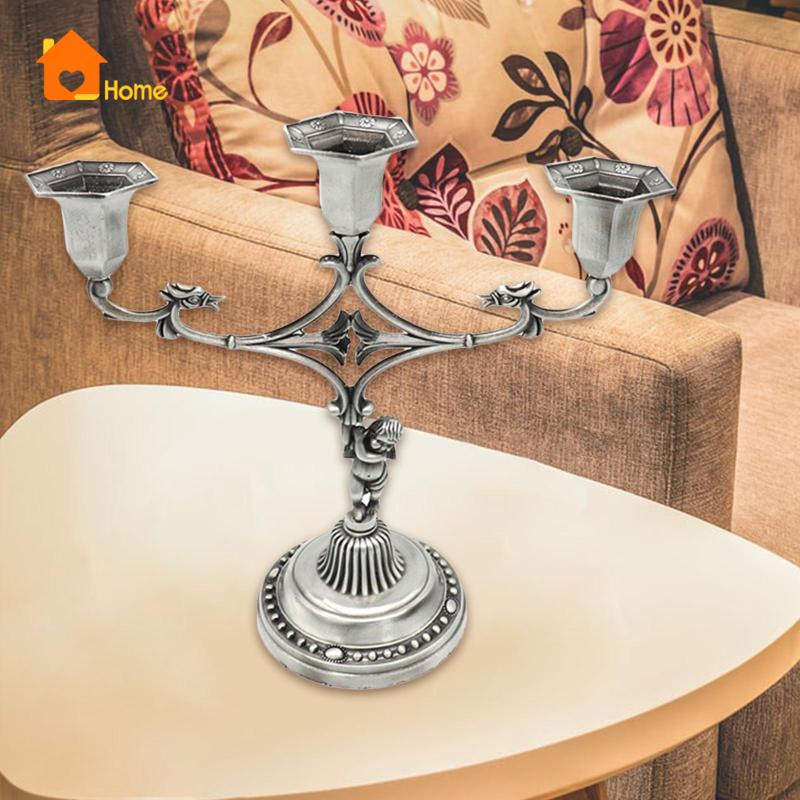 Giá đỡ đèn cầy 3 chân bằng kim loại thiết kế độc đáo trang trí bàn ăn